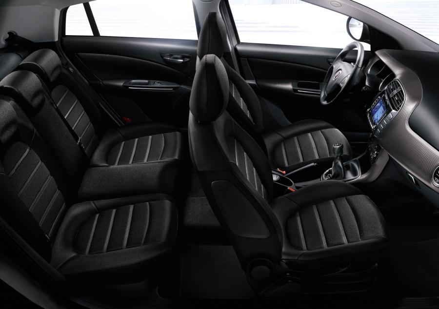  Fiat Bravo MyLife 2011 года  (фото 2 из 5)